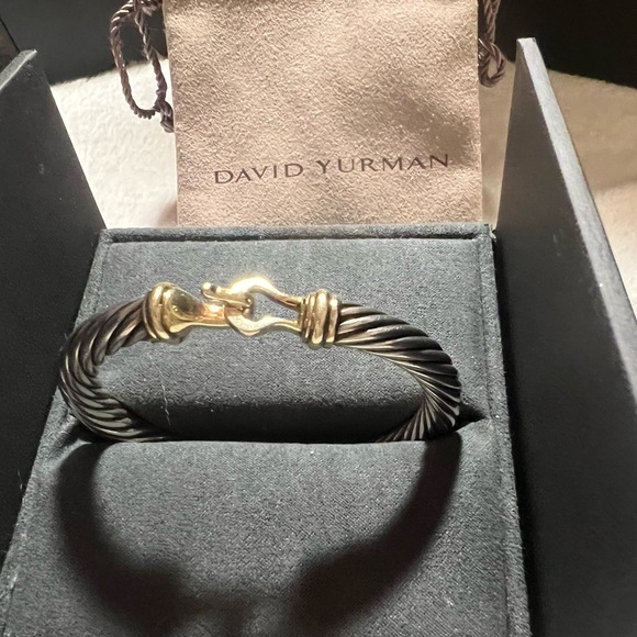 David Yurman 7mm Silver & Gold Bucckle bracket. Size o-s - Picture 3 of 3